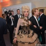 Medveczky Ilona csodálatos ruhakölteményben érkezett!